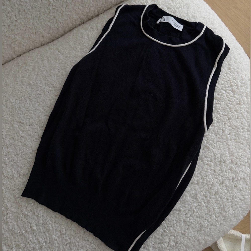 Zara Navy Sweater top knit